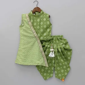 Bandhani Printed Green Top With Half Cape And Dhoti