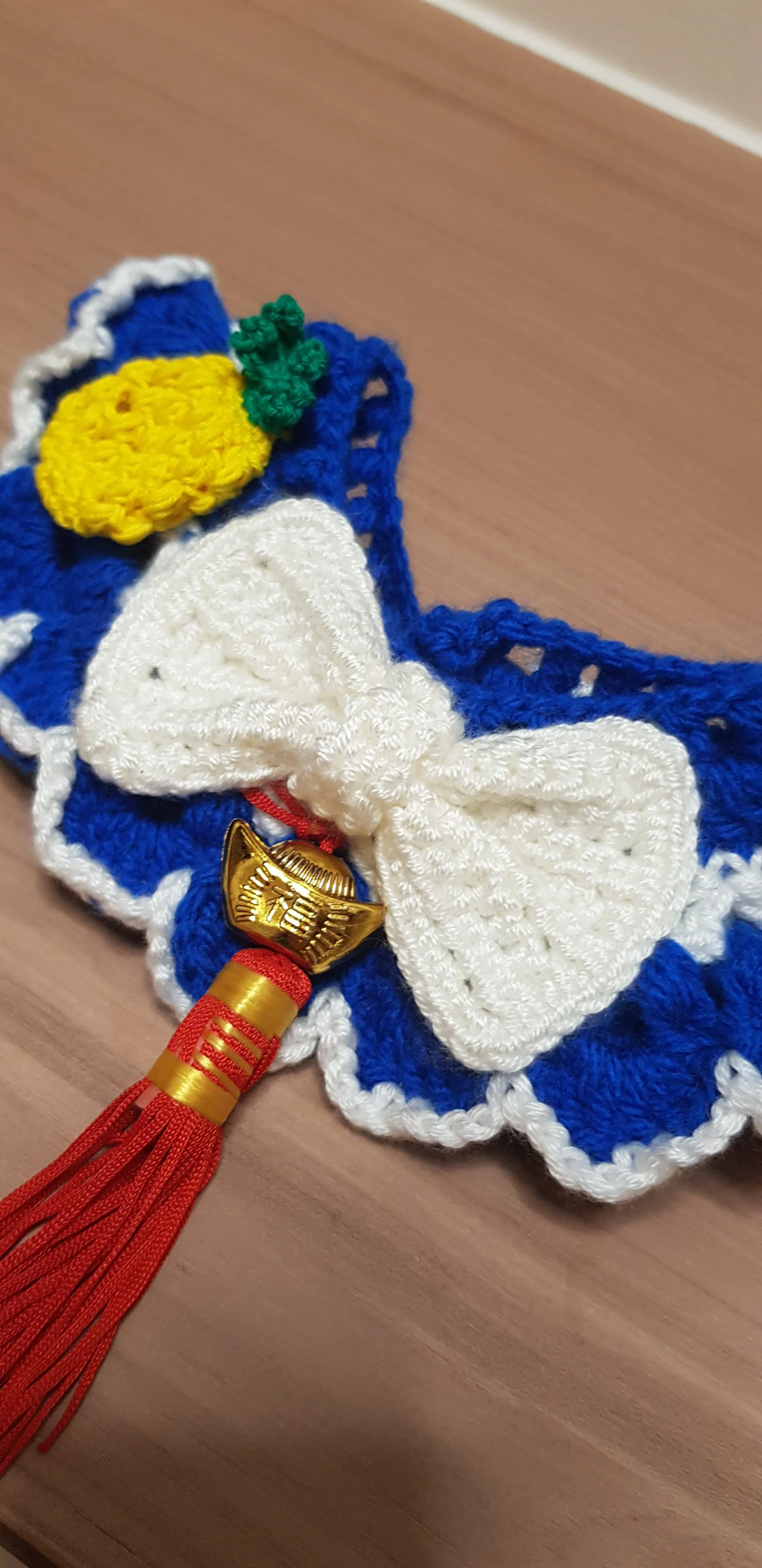 CNY cape: 吉祥如意  (Ready Stock 27- 33cm)