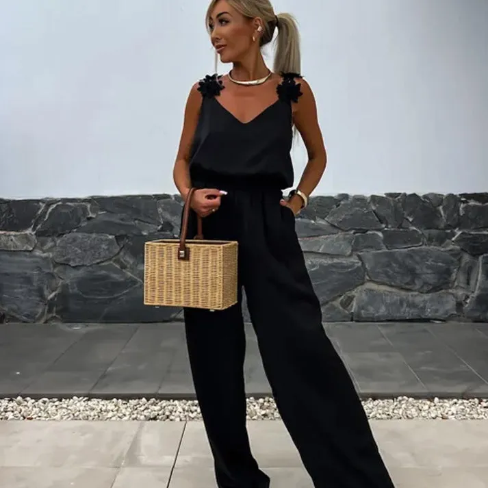 Della - Elegant Jumpsuit
