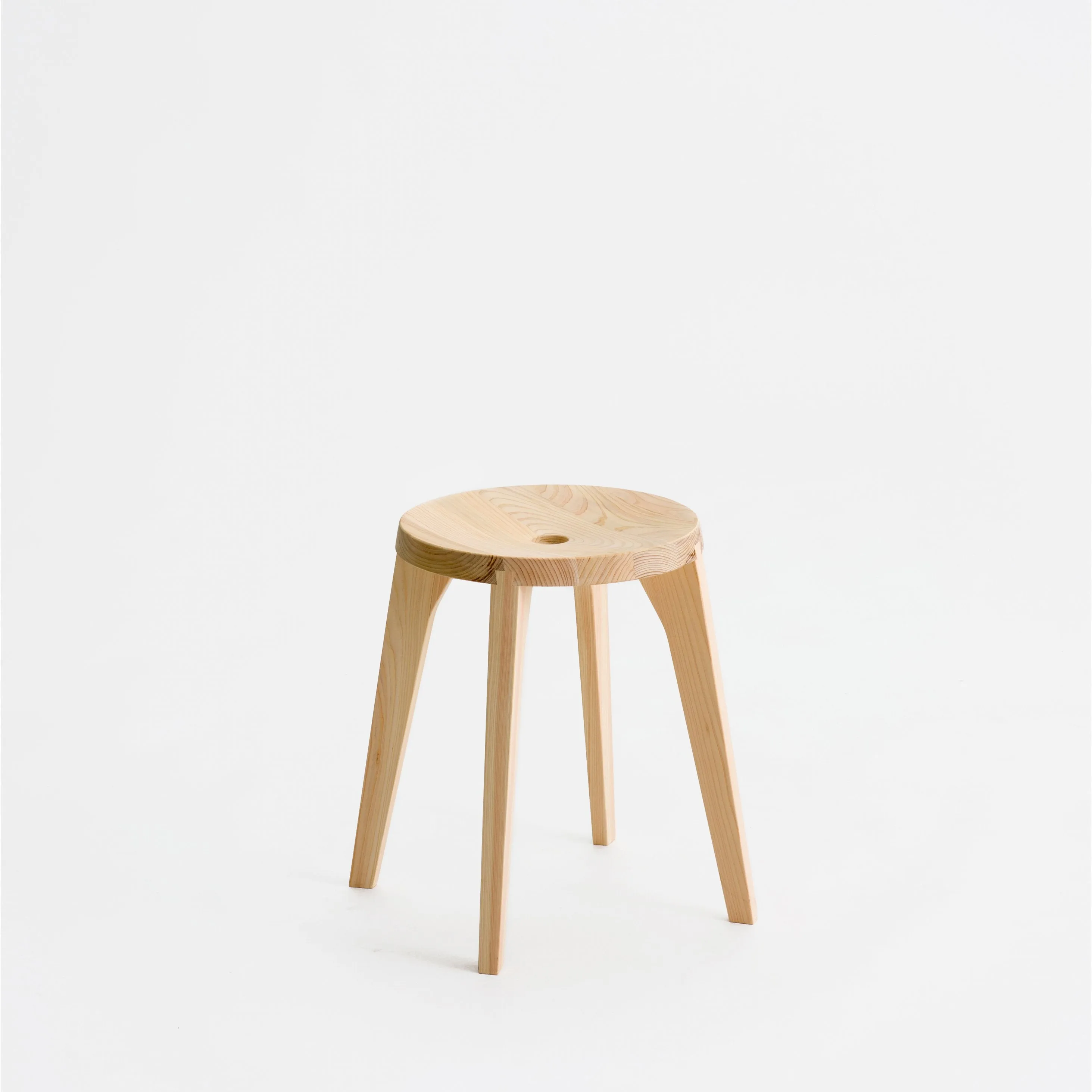 Dovetail Stool 4 Legs
