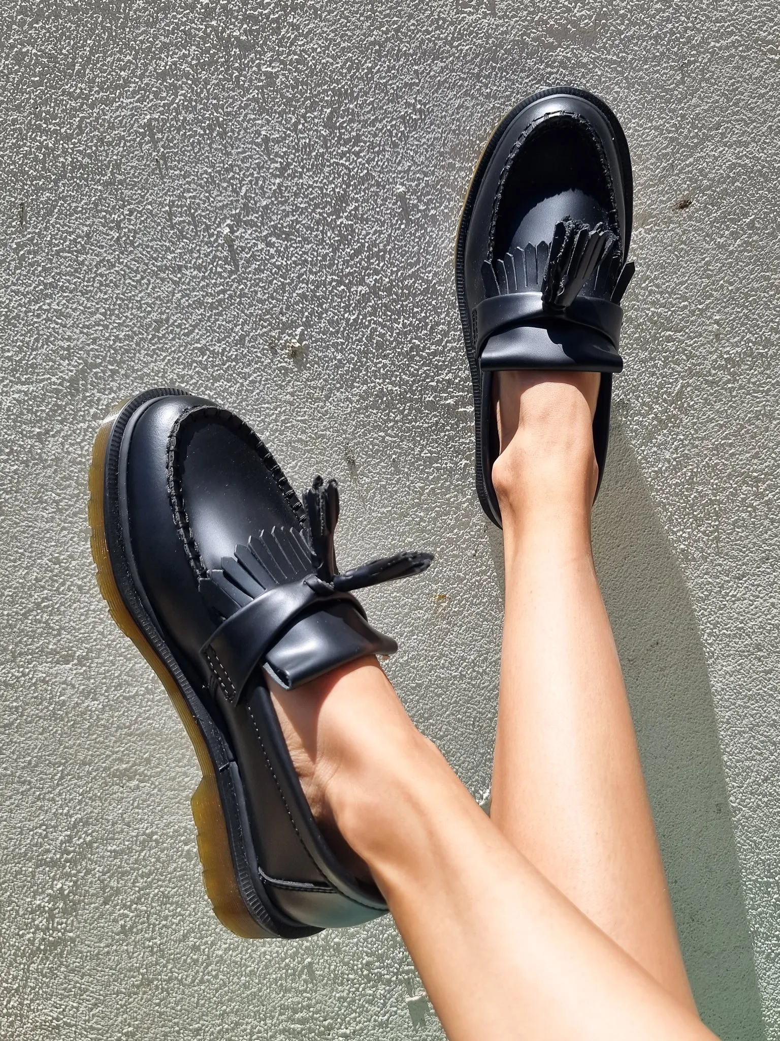 DR. MARTENS ADRIAN BLACK SMOOTH MONO