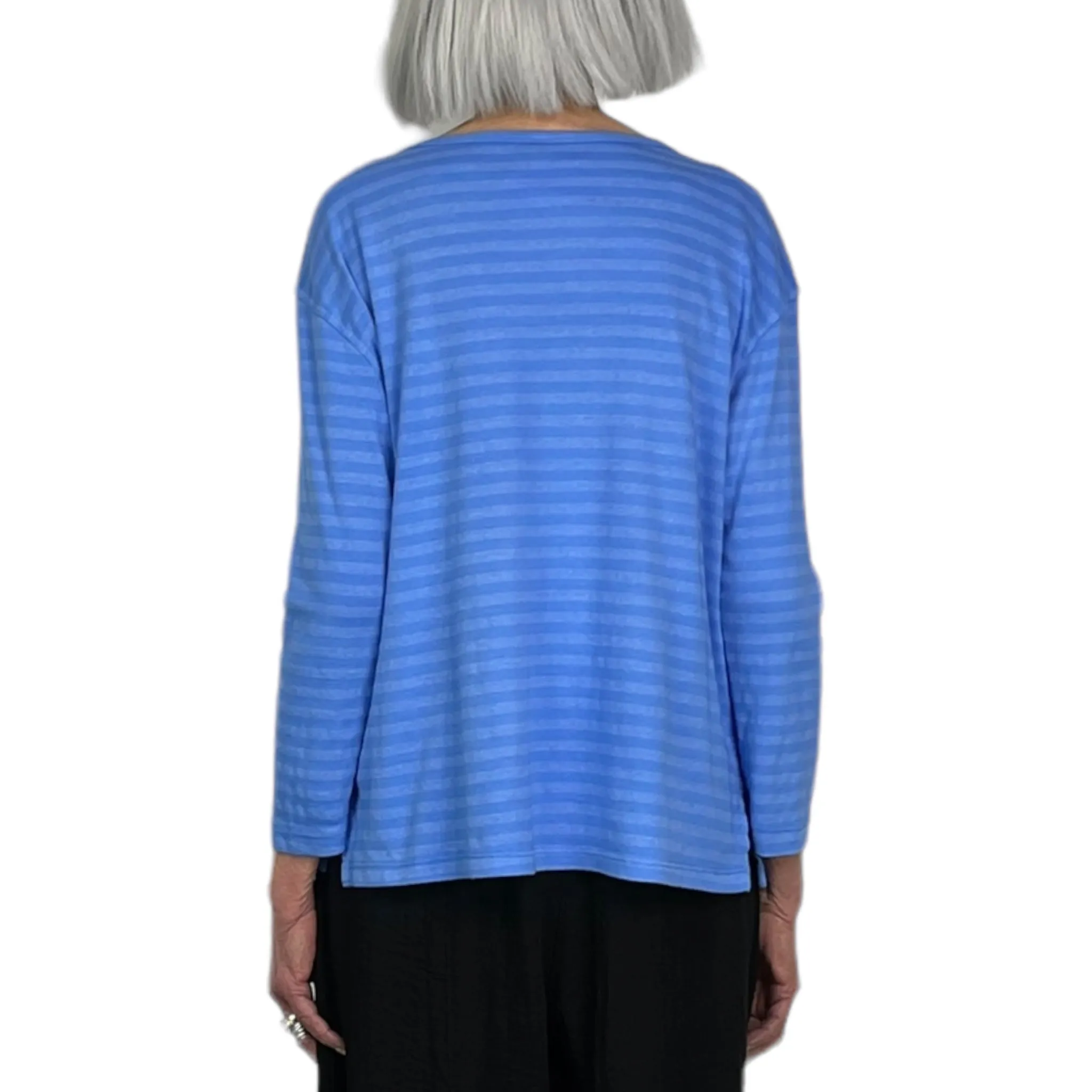 INVISIBLE STRIPE TEE 3