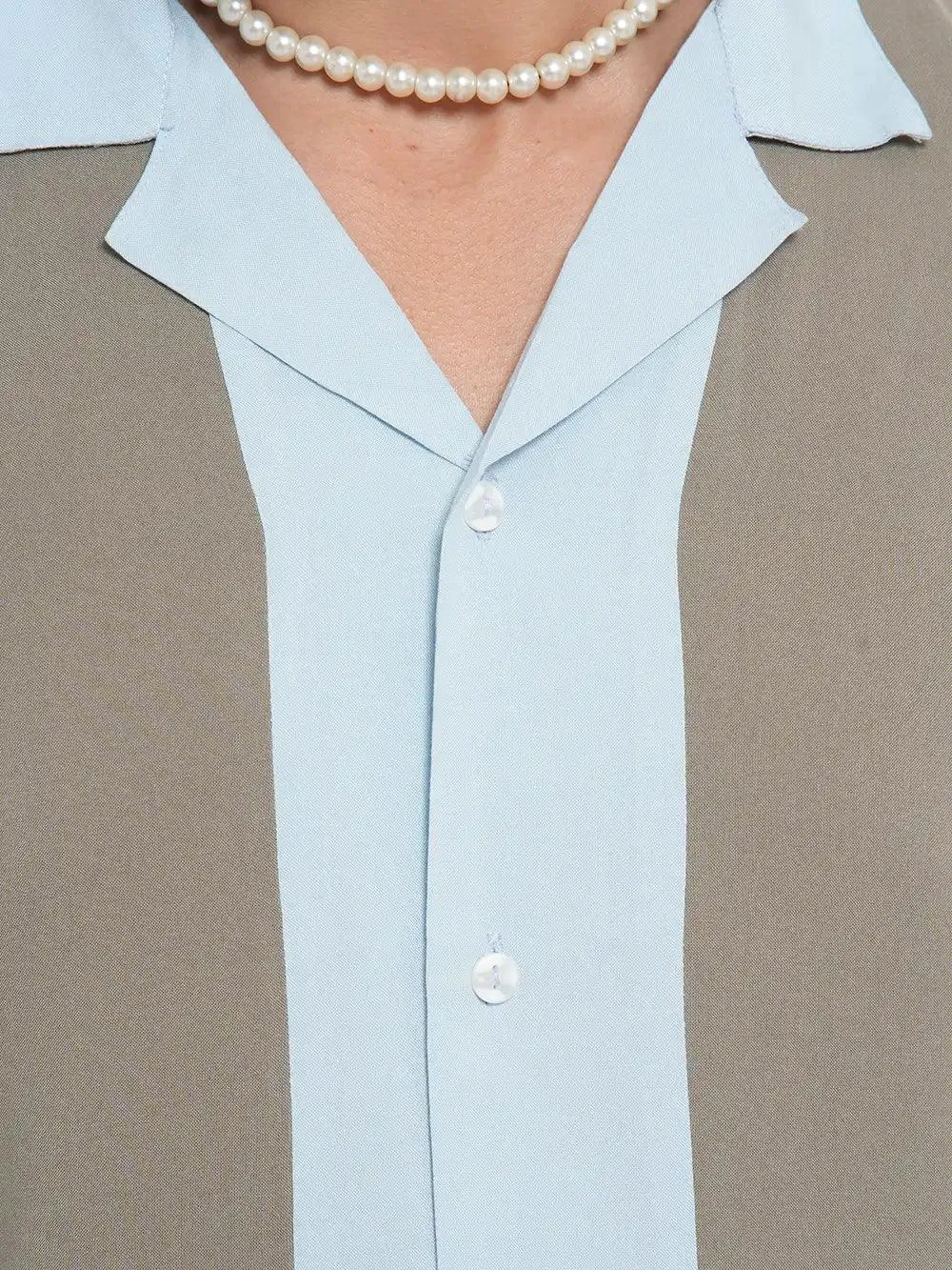 Men's Short Sleeve Casual Shirt in Front Cut & Sew Contrast Camp Shirt