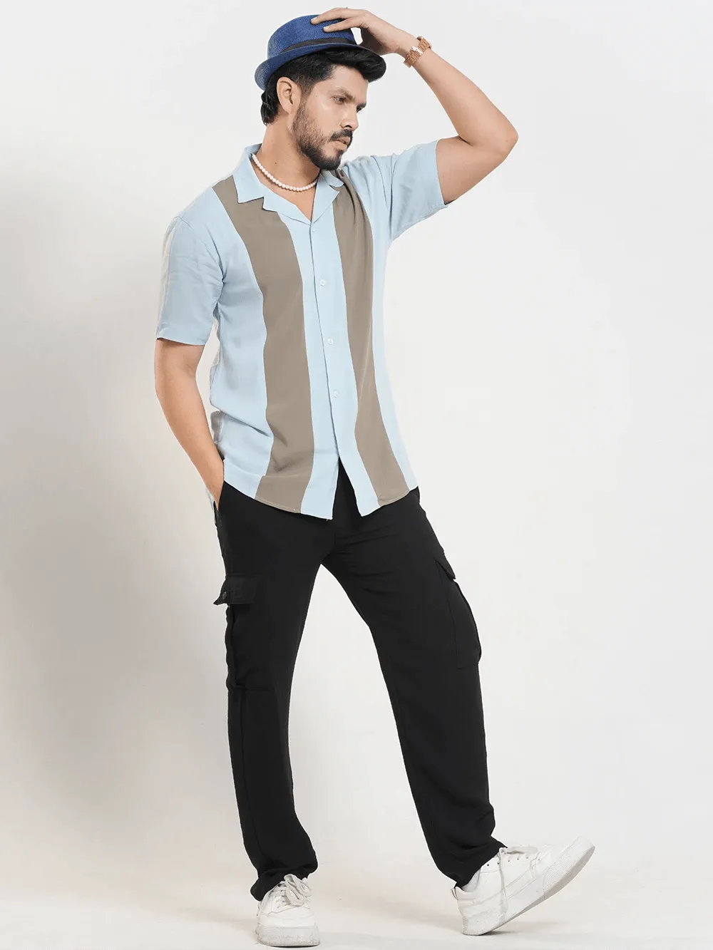 Men's Short Sleeve Casual Shirt in Front Cut & Sew Contrast Camp Shirt