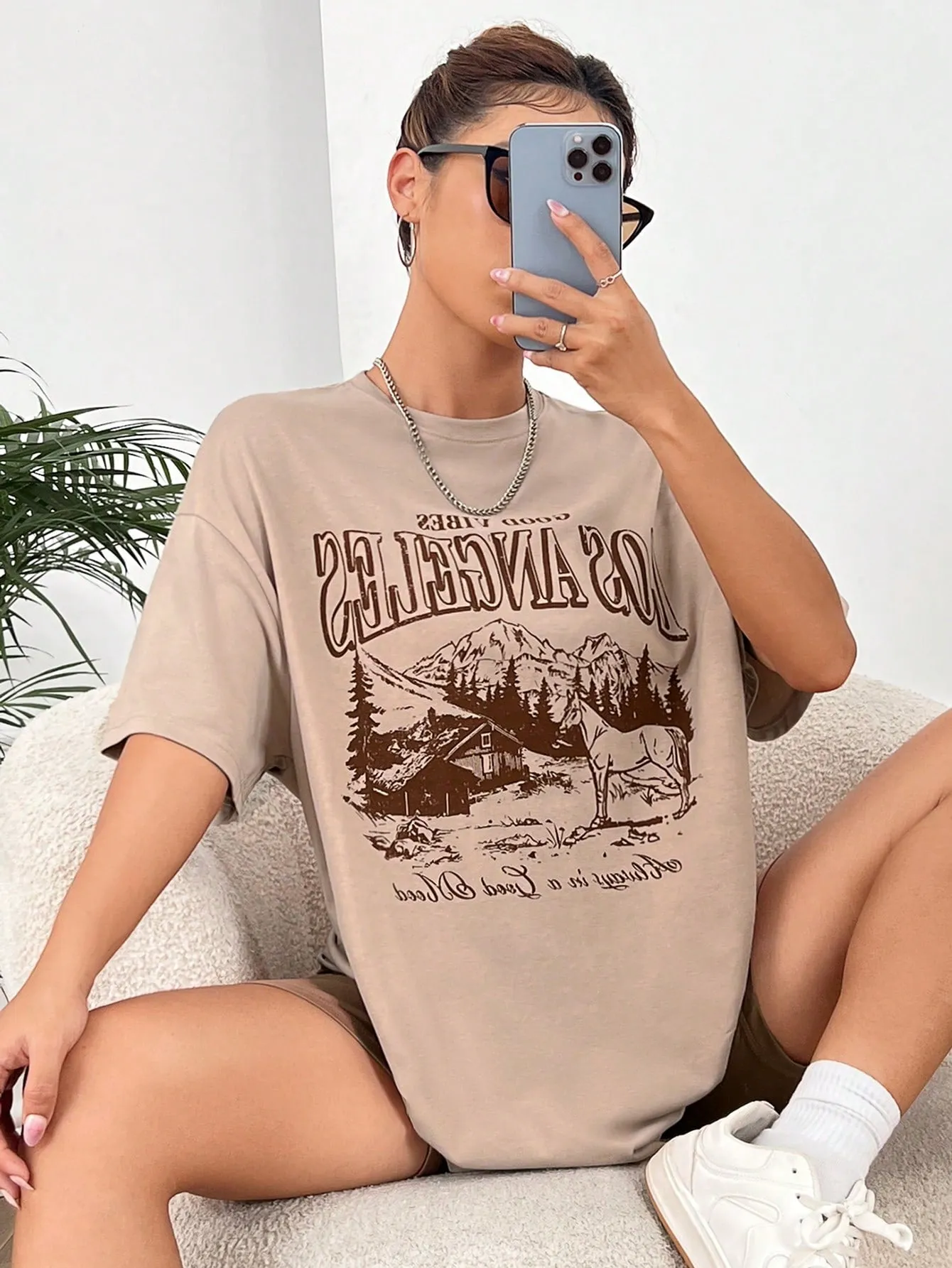 SHEIN EZwear Mountain & Letter Graphic Drop Shoulder Tee