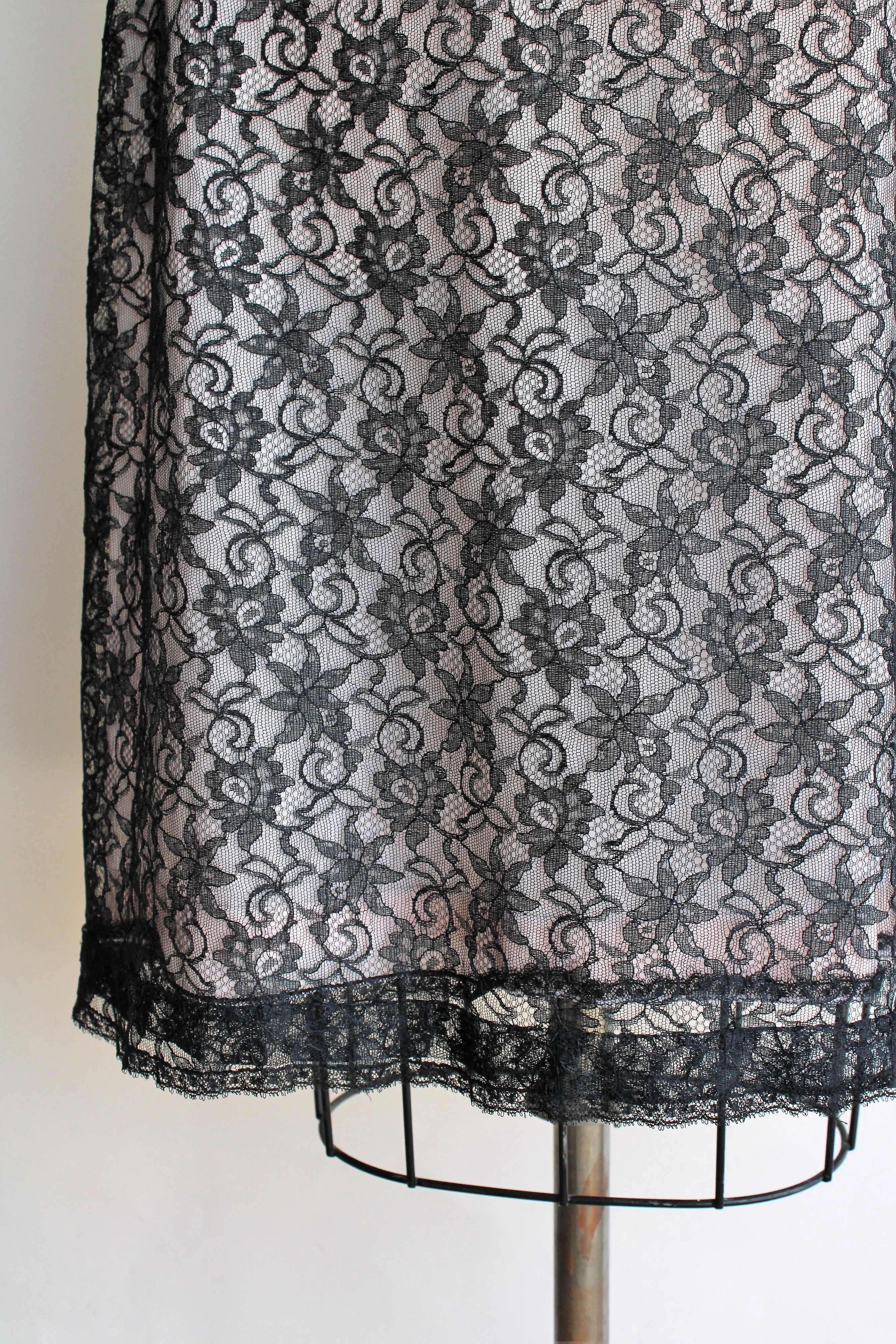 Vintage 1950s 1960s Black lace Full Slip