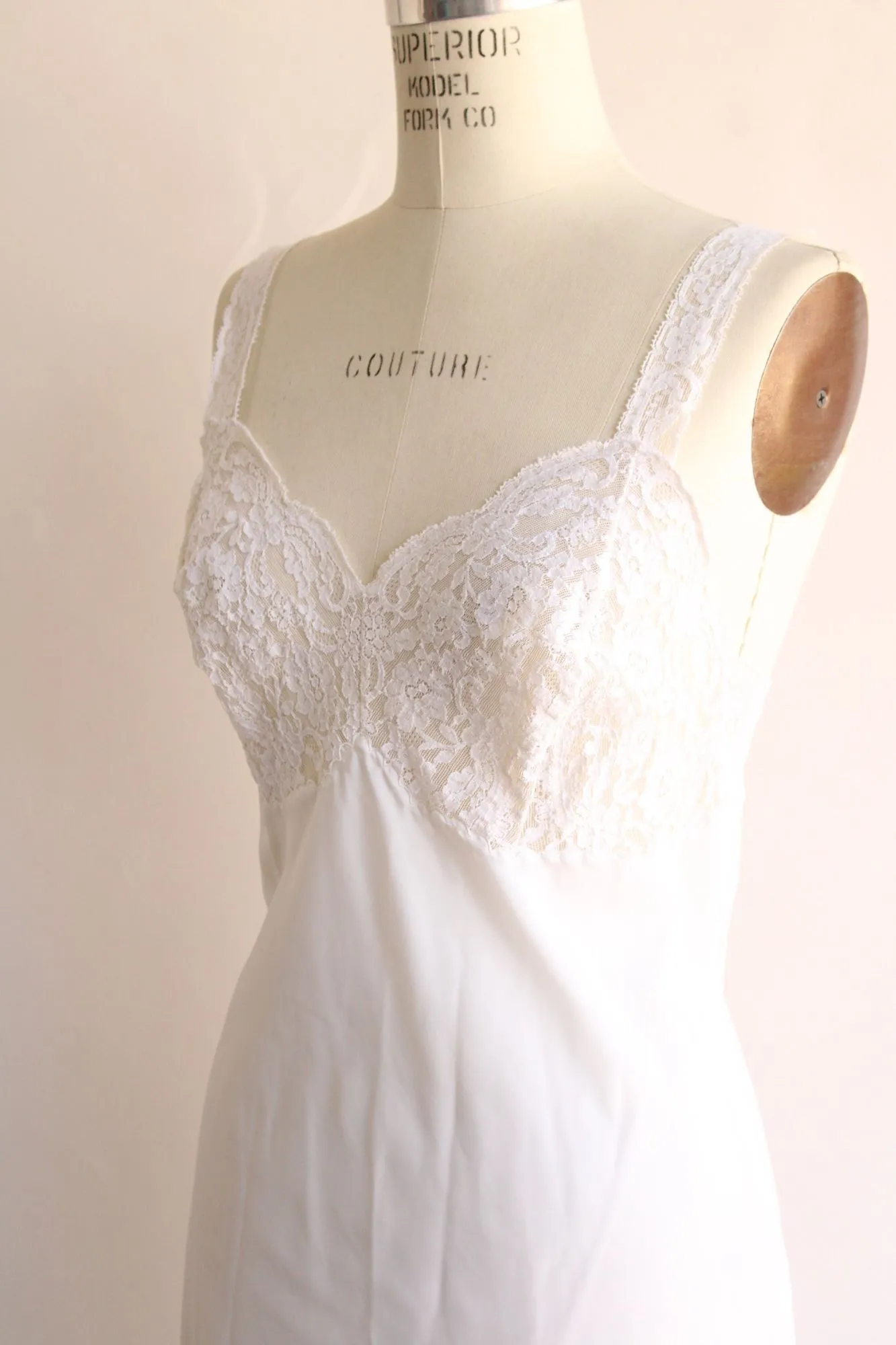 Vintage 1960s 1970s Chevette White Nylon Full Slip Lingerie