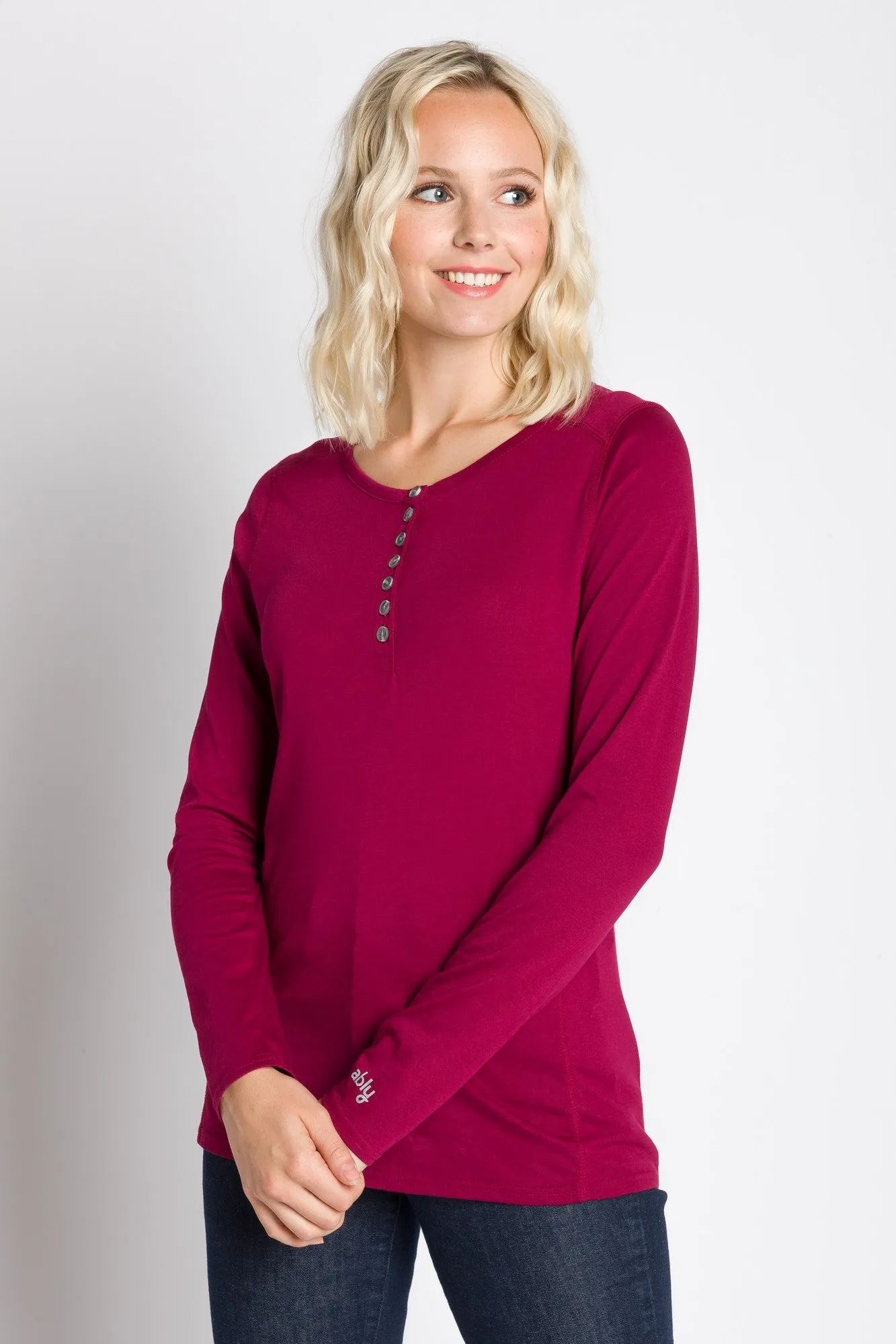 Virginia | Women's Crew Neck Henley