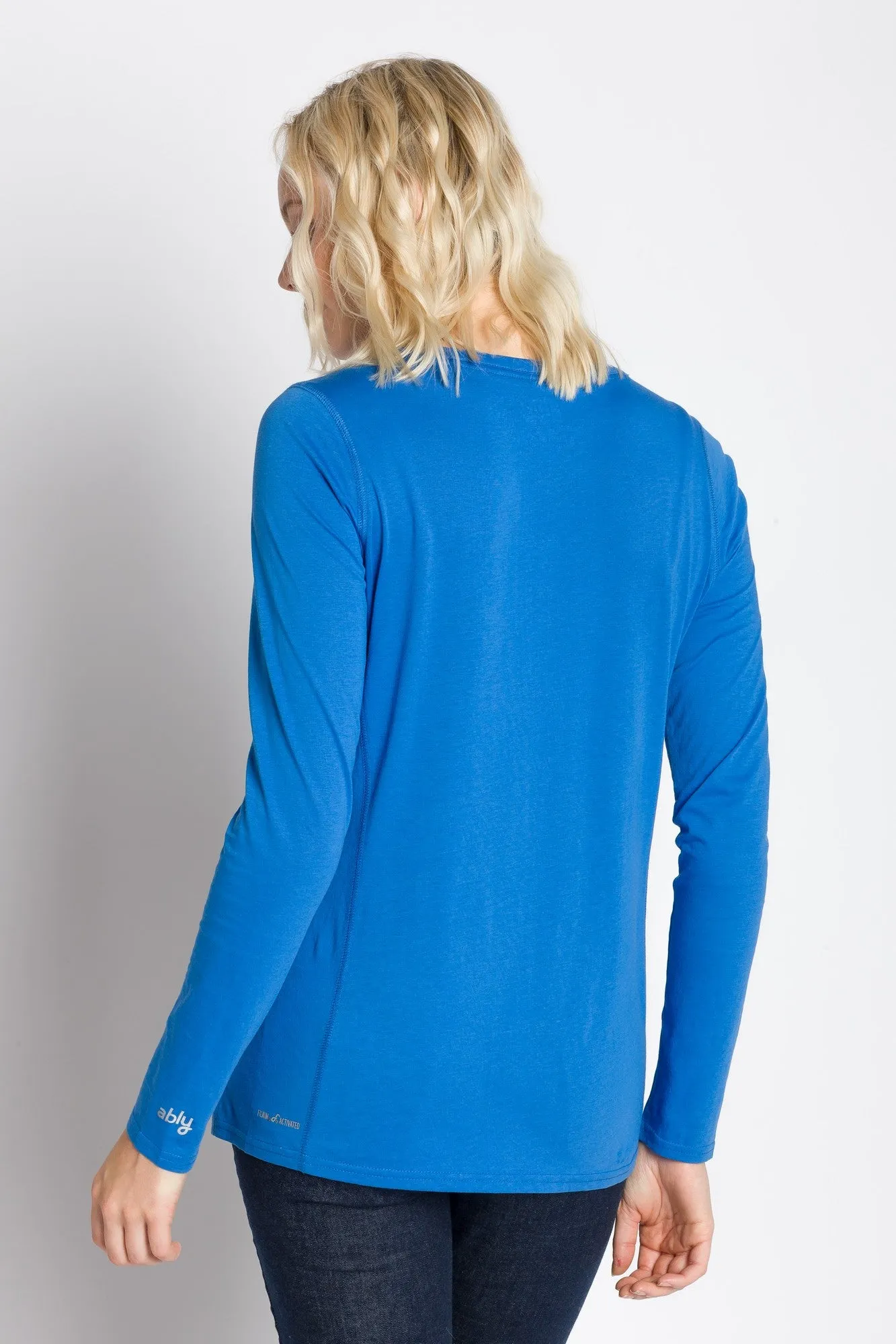 Virginia | Women's Crew Neck Henley
