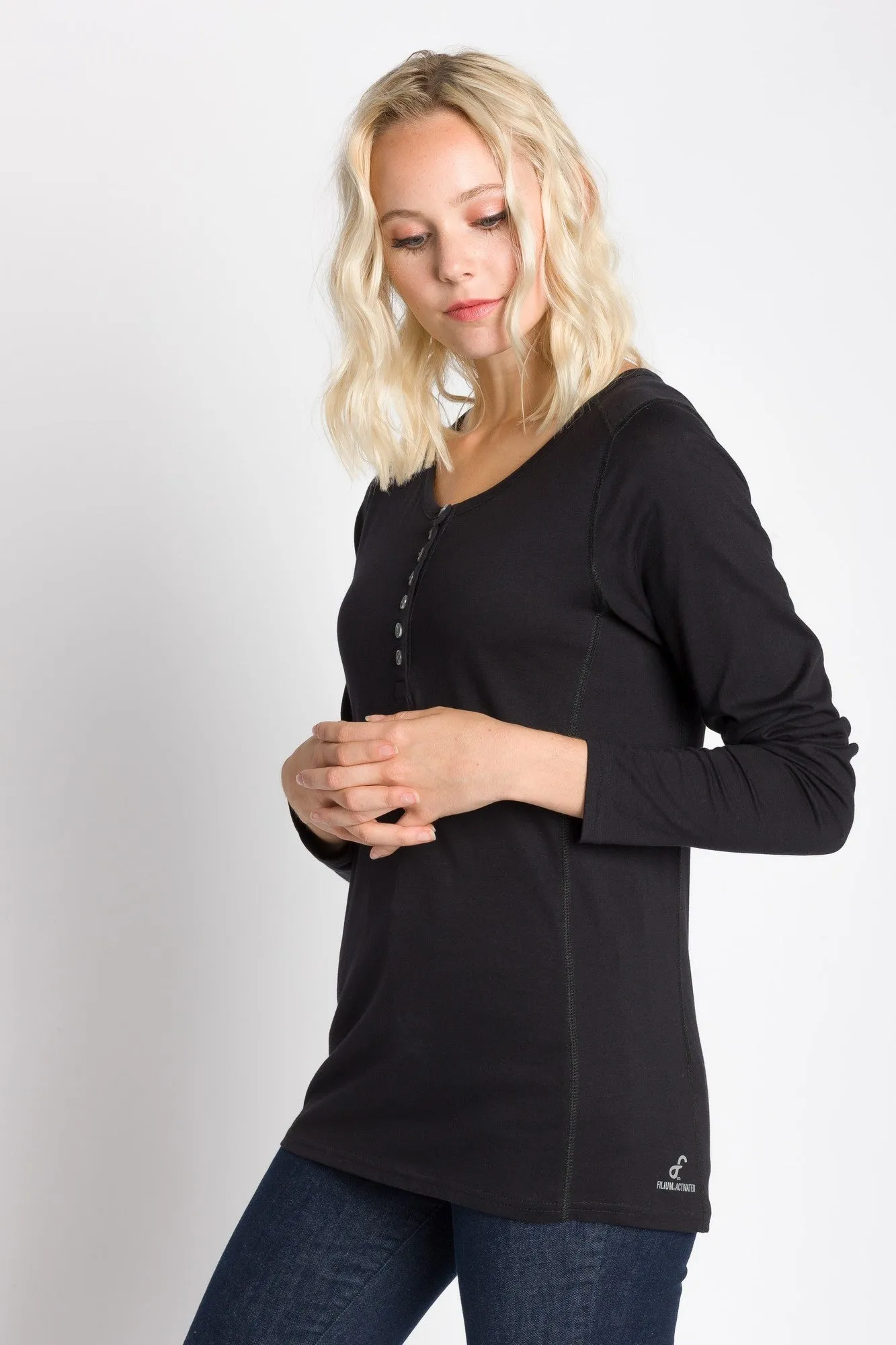 Virginia | Women's Crew Neck Henley