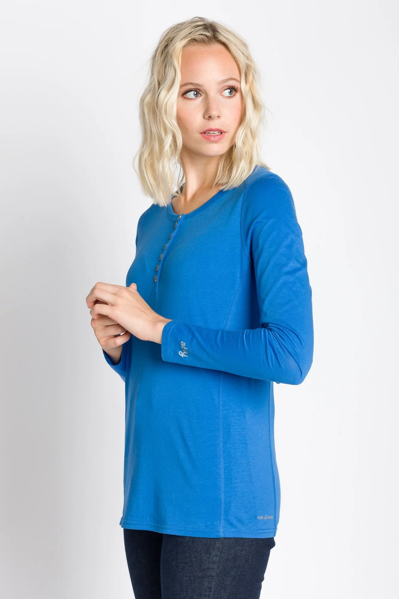 Virginia | Women's Crew Neck Henley