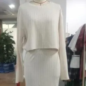 Women's Knitted Top Half Skirt Set